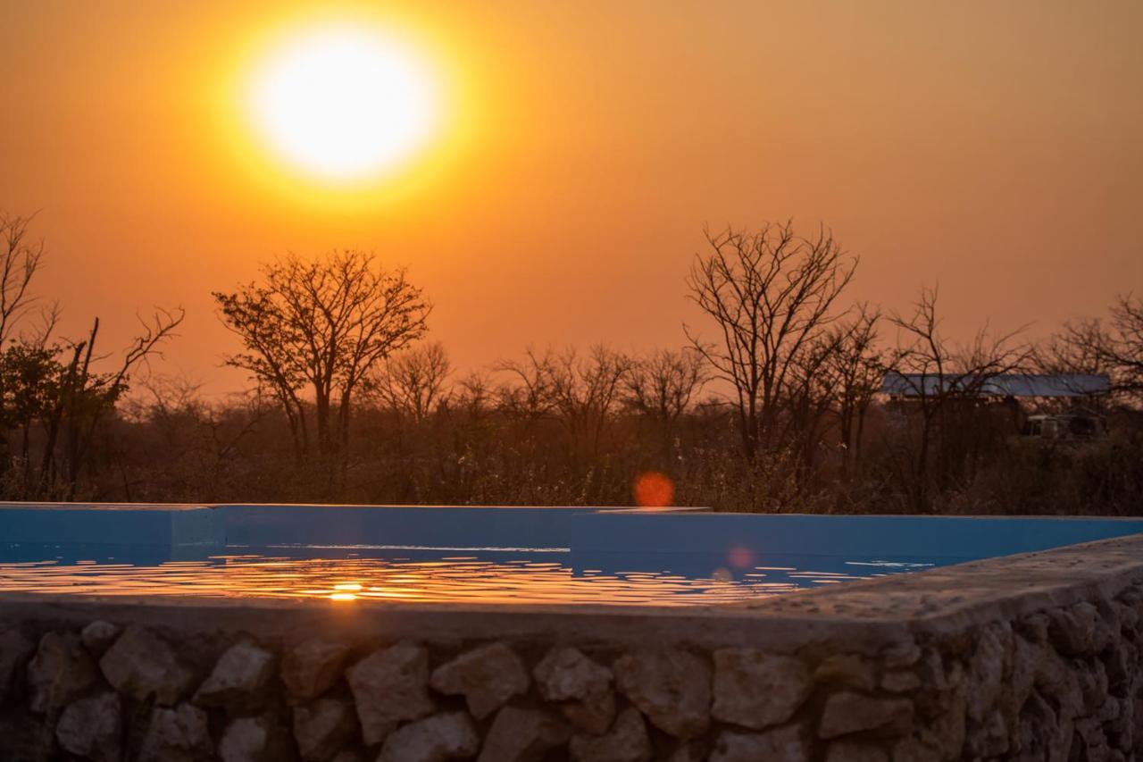 Etosha Trading Post Campsite Okaukuejo Exteriér fotografie