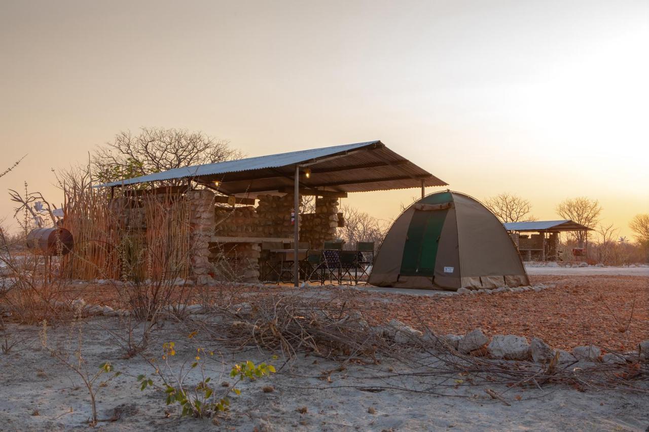 Etosha Trading Post Campsite Okaukuejo Exteriér fotografie