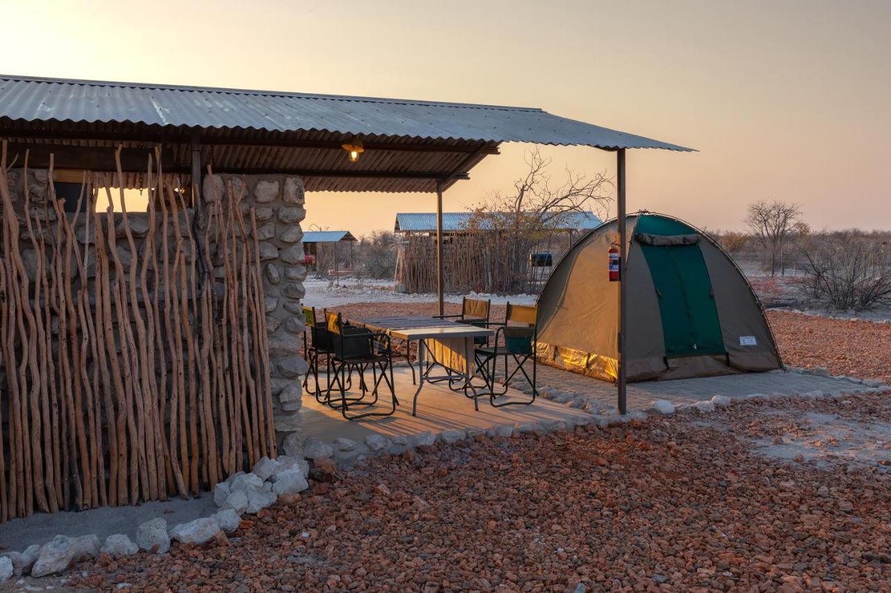 Etosha Trading Post Campsite Okaukuejo Exteriér fotografie